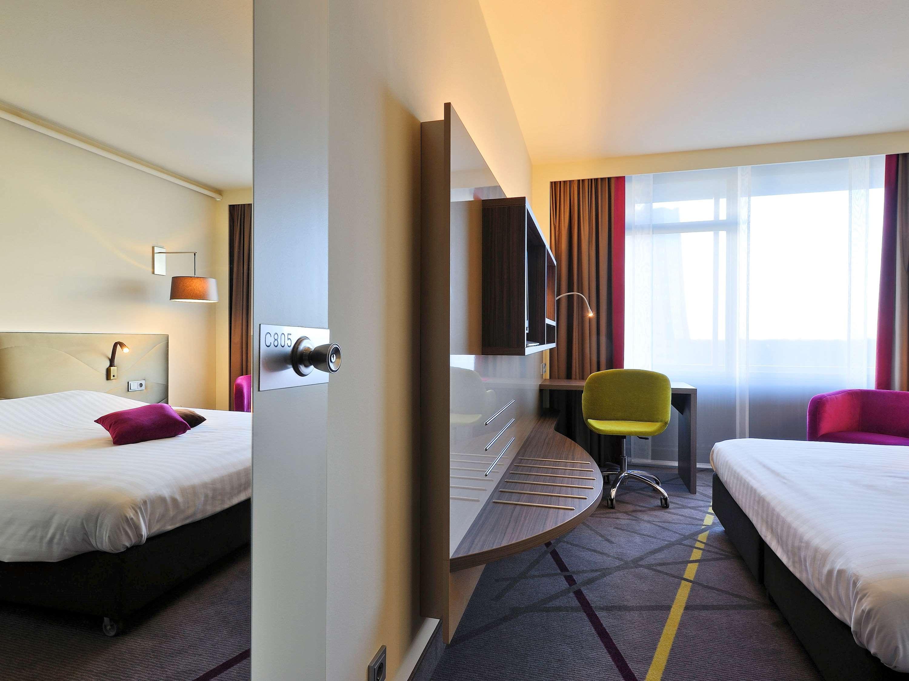 Mercure Hotel Groningen Martiniplaza Extérieur photo
