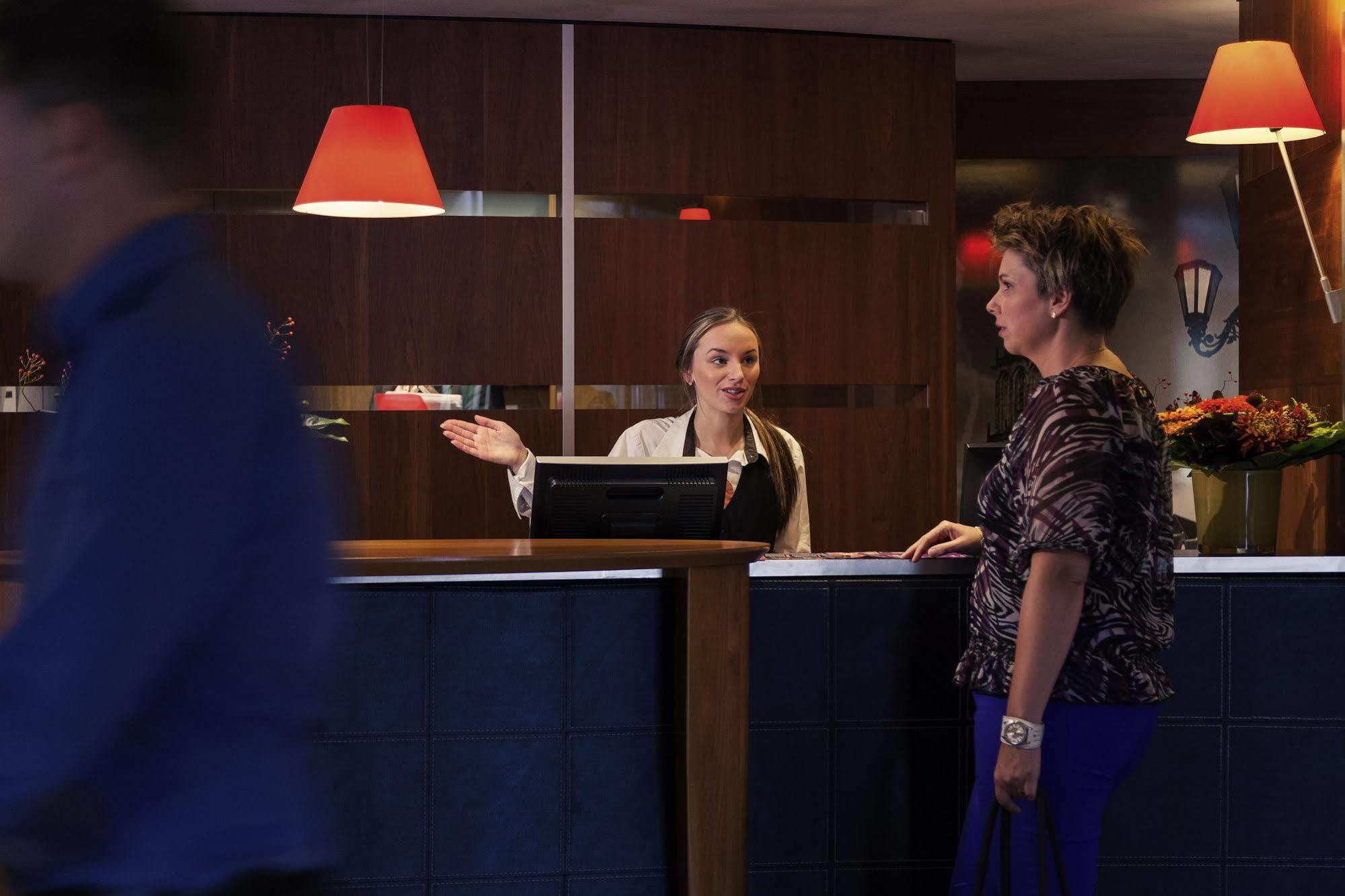 Mercure Hotel Groningen Martiniplaza Extérieur photo